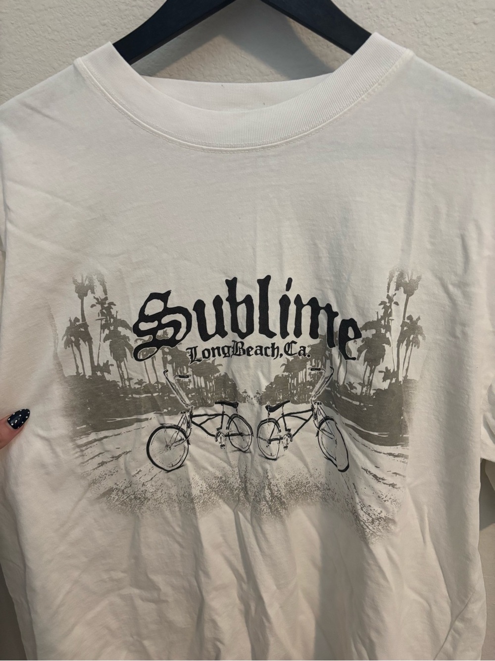 Tilly’s Men’s Sublime Long Beach Boxy Tee - Picture 6 of 8